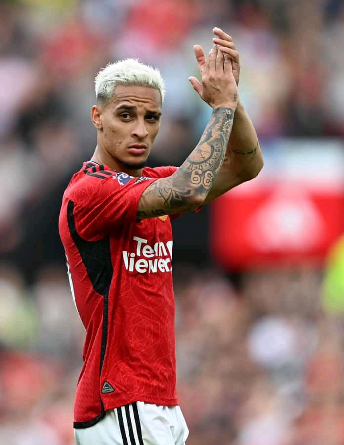 Manchester United Receive Loan Offer from Olympiacos for Antony 10 1000295972