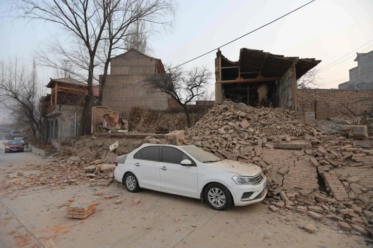 Earthquake Kills 53 in Tibet Region, China 1 earthquake-kills-53-tibet-china-mediaerrands