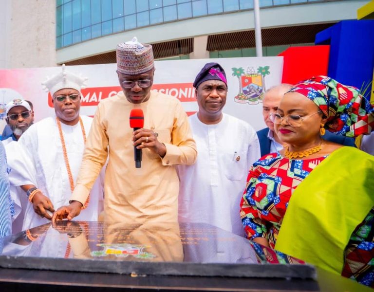 Sanwo-Olu Inaugurates Three New Roads in Iru-Victoria Island 1 Victoria Island