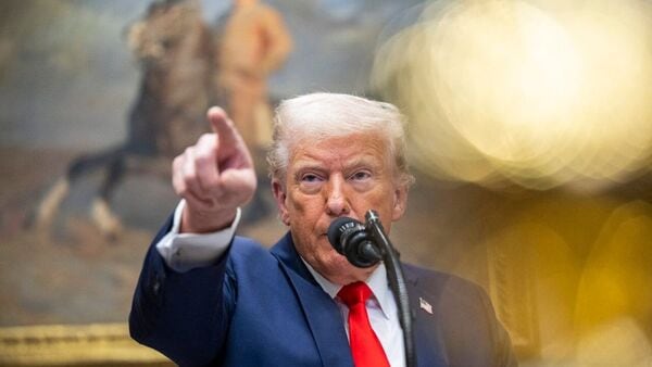 Trump says Iran could be ‘taken out in one night’ during news conference on war 1 Iran