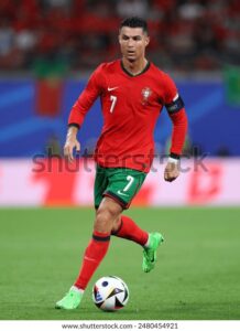 Ronaldo Nears Historic 1,000-Goal Milestone