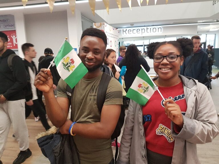 Nigerian-students-abroad-768x576